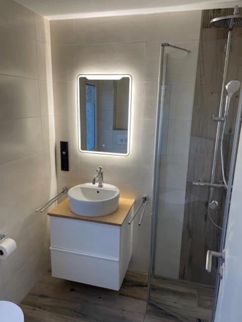 !!!Neu!!! Bungalow Juist In Norddeich 150 M Vom Strand Kültér fotó